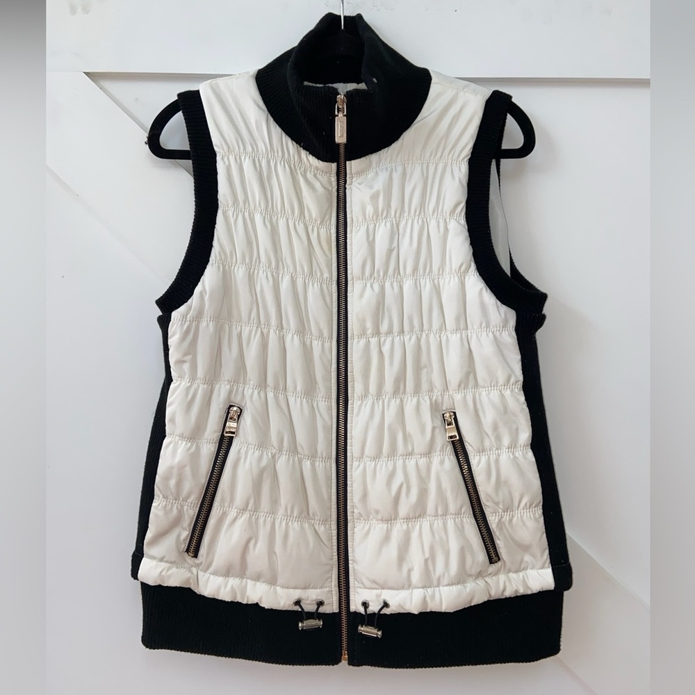 Calvin Klein White & Black Puffer Vest